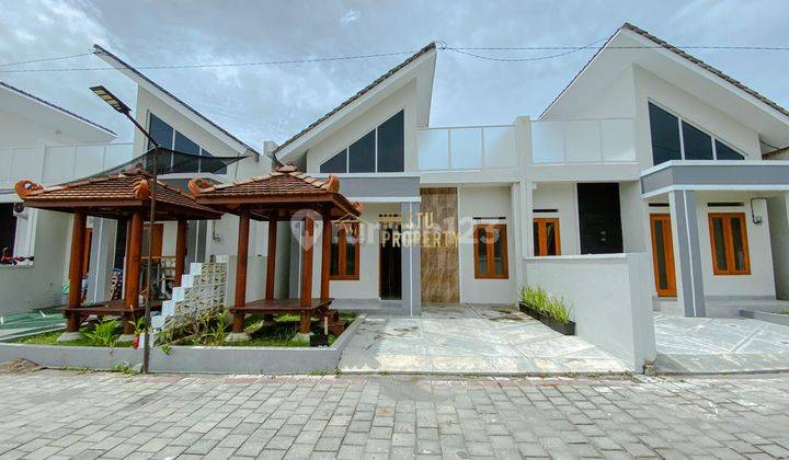 RUMAH CANTIK KEKINIAN DEKAT BANYAK FASILITAS DI KALASAN 1
