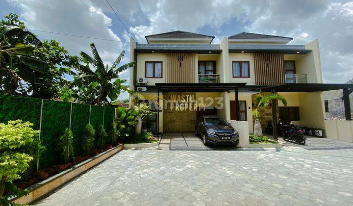 RUMAH CANTIK 2 LANTAI SIAP HUNI 2 MENIT KE KAMPUS UKRIM