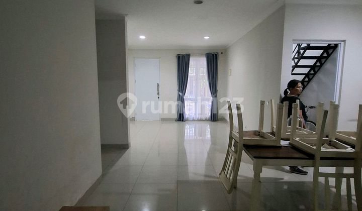 Rumah 2 Lantai Dalam Cluster Visalia, Kota Wisata, Cibubur Bagus 2