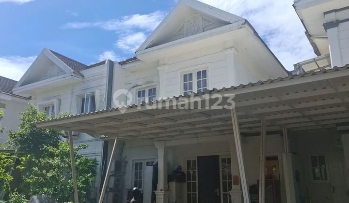 Rumah 2 Lantai 3.Kt Lt ******** Kota Wisata