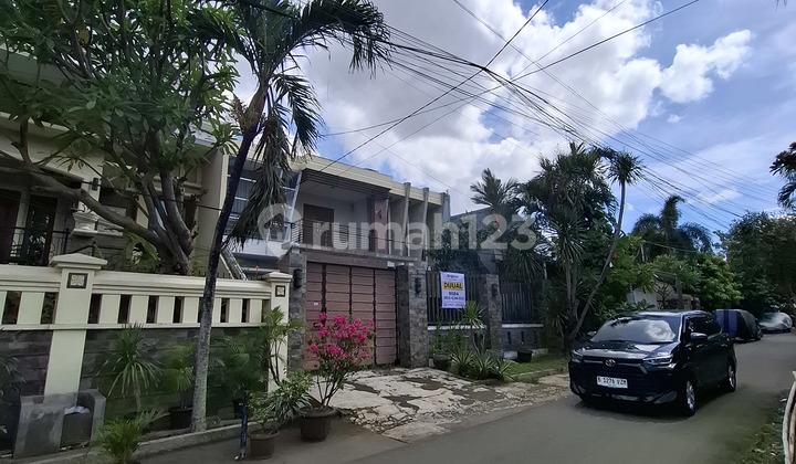 Di Jual Rumah 2lantai Di Komplek Meruya , Jakarta Barat SHM Di Jual Rumah 2lantai Di Komplek Meruya , Jakarta Barat SHM