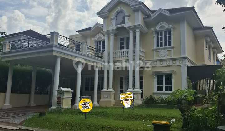 For Rent Luxury House in Virginia Cluster, Tourist City