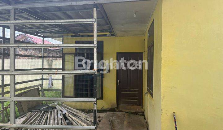 Rumah dalam komplek tipe 82 2