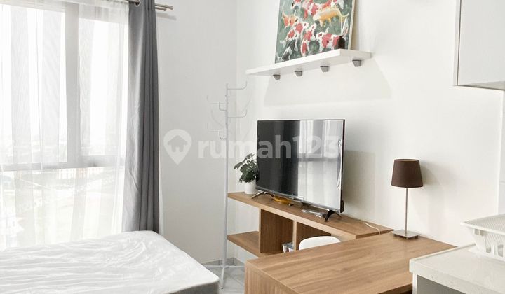 Disewakan Apartmen SKY HOUSE Full Furnish Siap Huni 2