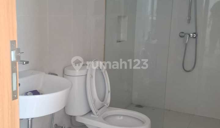 FOR QUICK RENT NEW HOUSE CITRA 8 AEROMANSION CENGKARENG WEST JAKARTA