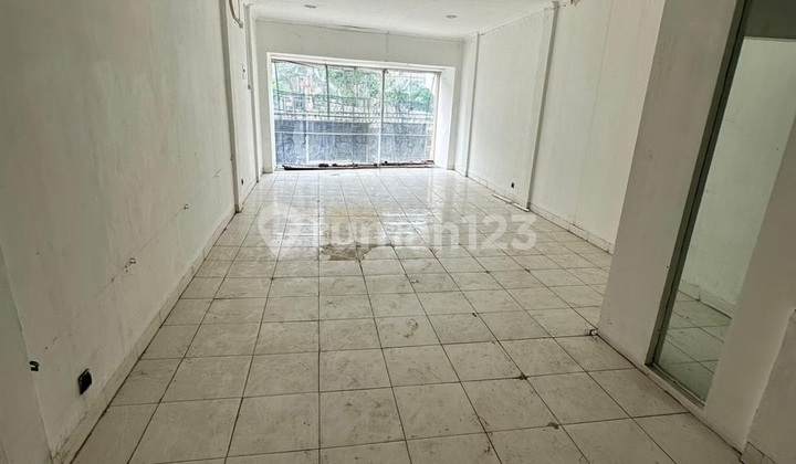 For Rent 2.5-Story Shop House on Fatmawati Raya, South Jakarta 2