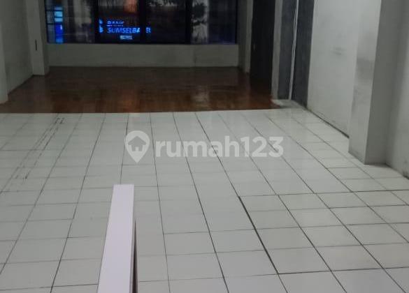 FOR SALE AFFORDABLE 3.5-STORY SHOPHOUSE IN PANGLIMA POLIM, SOUTH JAKARTA