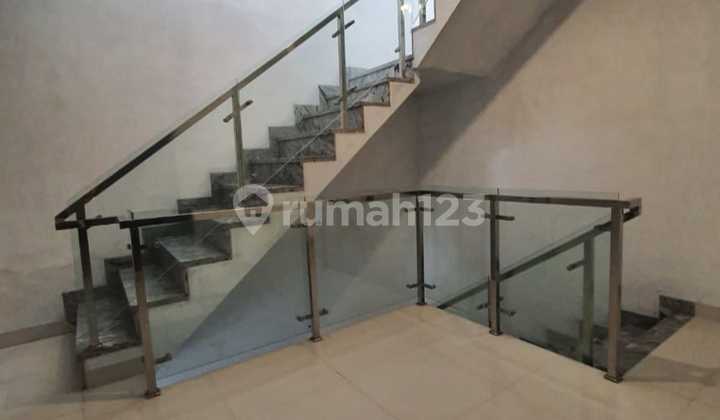 DIJUAL RUMAH CANTIK BARU DI TAMAN PALEM LESTARI JAKARTA BARAT 1