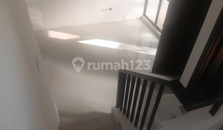 Disewakan Rumah 2lantai Citra Garden 8 Cengkareng Jakarta Barat Disewakan Rumah 2lantai Citra Garden 8 Cengkareng Jakarta Barat