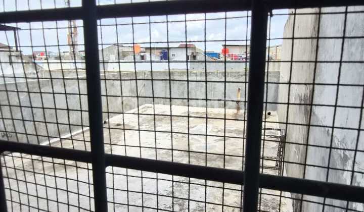 FOR RENT: 3.5-STORY SHOPHOUSE IN WEST PETA, KALIDERES, WEST JAKARTA FOR RENT: 3.5-STORY SHOPHOUSE IN WEST PETA, KALIDERES, WEST JAKARTA