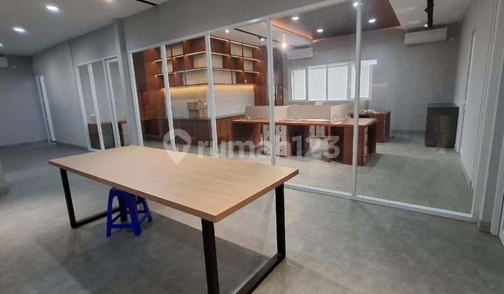 For Sale Quick Warehouse Furnished Ready to Live in Laksana Warehouse, Tangerang