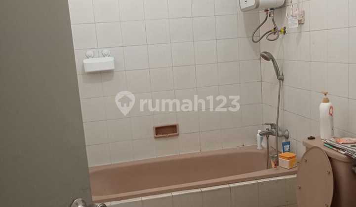 Dijual Cepat Rumah Sektor 1E, Gading Serpong, Tangerang Selatan 2