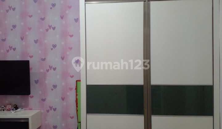 Disewakan Rumah Furnished Taman Surya Jakarta Barat 2