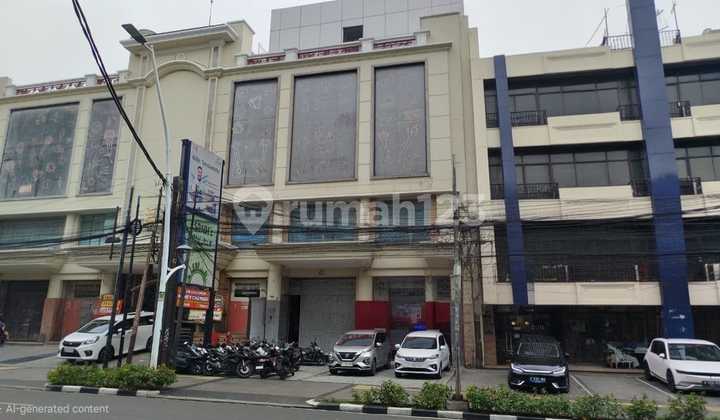 For Quick Sale: 5-Storey Linked Shop House on Melawai Raya, Strategically Located in South Jakarta, Bonus Lift. 1