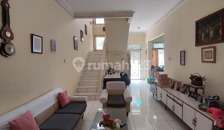 FOR QUICK SALE BY MRS: HOUSE IN GRAWISA WIJAYA KUSUMA COMPLEX, WEST JAKARTA 2