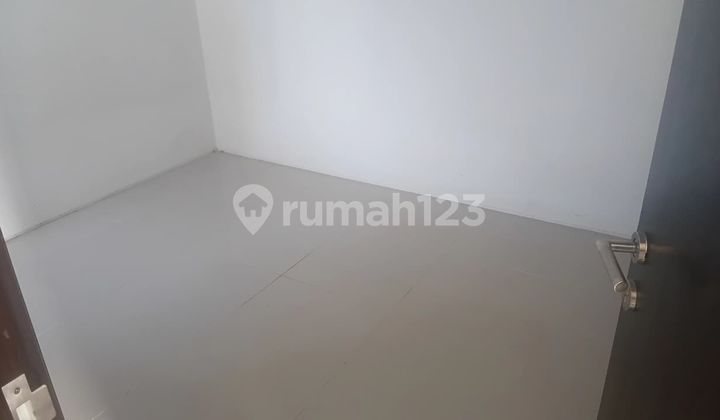 Disewakan Rumah 2lantai Citra Garden 8 Cengkareng Jakarta Barat 2