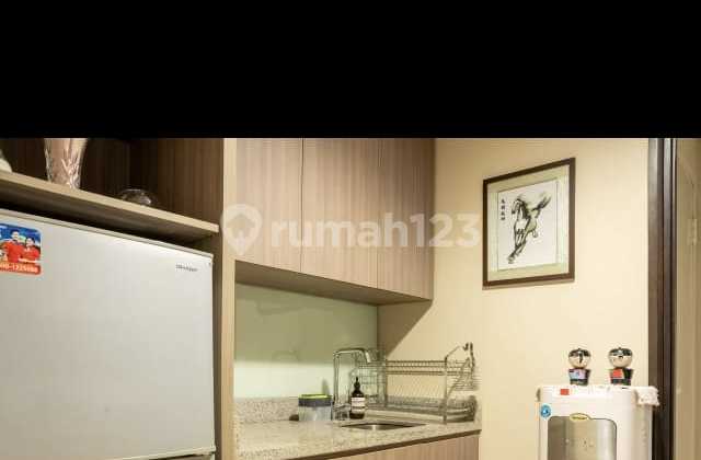 Ciputra World 2 Tower Residence Apartment, 2 Bedrooms Furnished, Ready to Occupy 2
