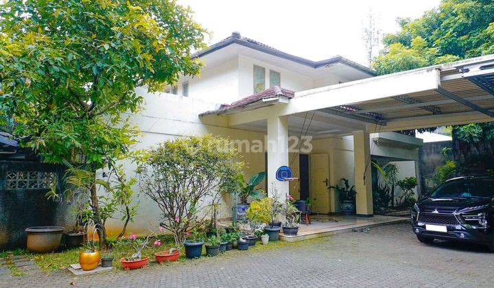 Rumah Mewah Dan Luas, Lingkungan Nyaman di Pejaten Barat  1