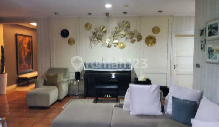 Strategic Location House in a Complex in Pasar Minggu 2