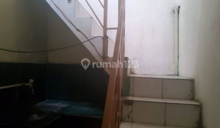 Rumah Lama Lokasi Strategis di Jatipadang Pasar Minggu 2