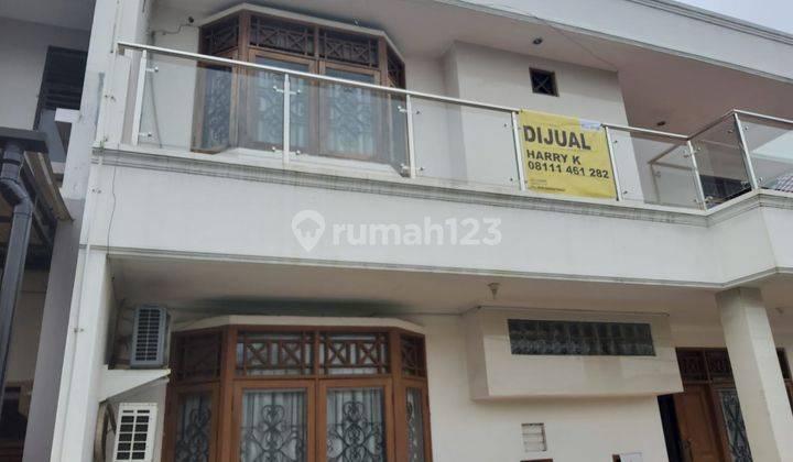 Townhouse Lingkungan Nyaman dan Lokasi Strategis di Mampang Prapatan  1