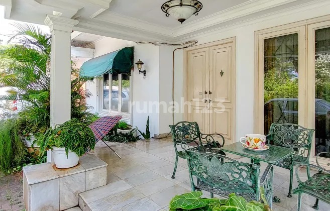 Quick Sale Land Area Calculation House in Menteng, Central Jakarta