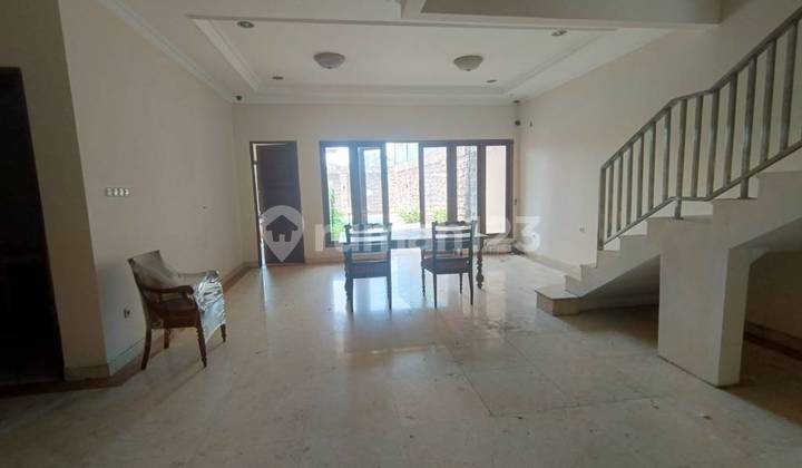 Townhouse Asri & Nyaman Lokasi Strategis di Fatmawati, Pondok Labu, Cilandak, Jakarta Selatan Townhouse Asri & Nyaman Lokasi Strategis di Fatmawati, Pondok Labu, Cilandak, Jakarta Selatan