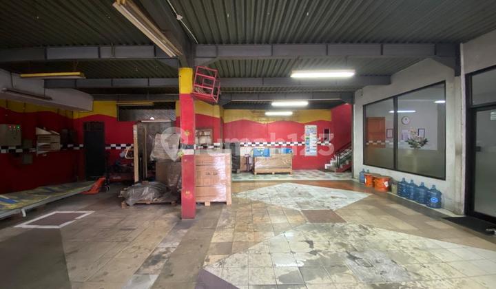 Warehouse - Workshop in a Strategic Location in Bintaro, South Jakarta 2