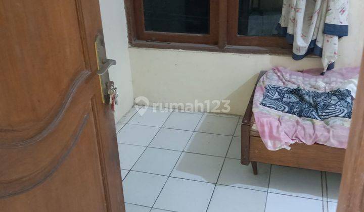 Rumah Hitung Tanah Lokasi Strategis di Ampera 2