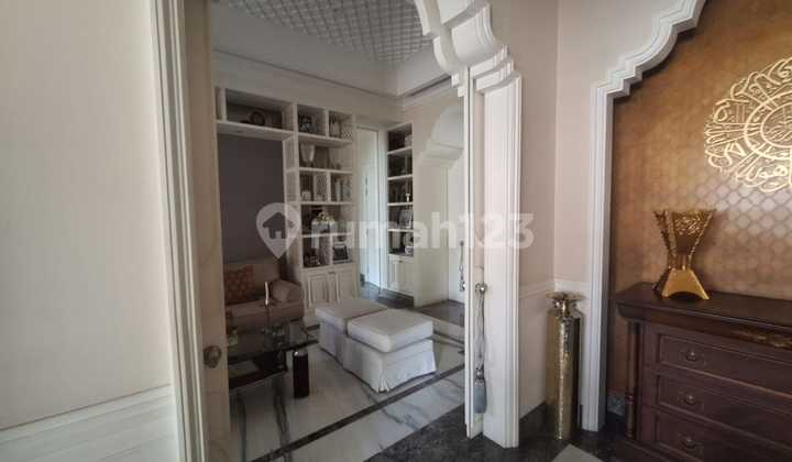 Rumah Asri dan Nyaman  Harga Dibawah NJOP serta Lingkungan Elite di Kemang, Jakarta Selatan 2