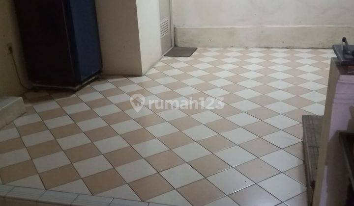 Rumah Hitung Tanah Lokasi Strategis di Ampera 1