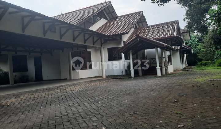 Rumah Kebun Asri & Nyaman Lokasi Strategis Harga Dibawah NJOP di Lebak Bulus, Jakarta Selatan Rumah Kebun Asri & Nyaman Lokasi Strategis Harga Dibawah NJOP di Lebak Bulus, Jakarta Selatan