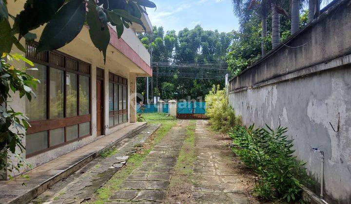 Rumah Hitung Tanah Lokasi Sangat Strategis Zona Komersial di Rawamagun  2