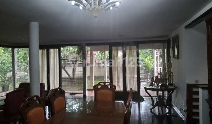 Charming Home & Comfortable Surroundings with a Strategic Location in Cipete 2