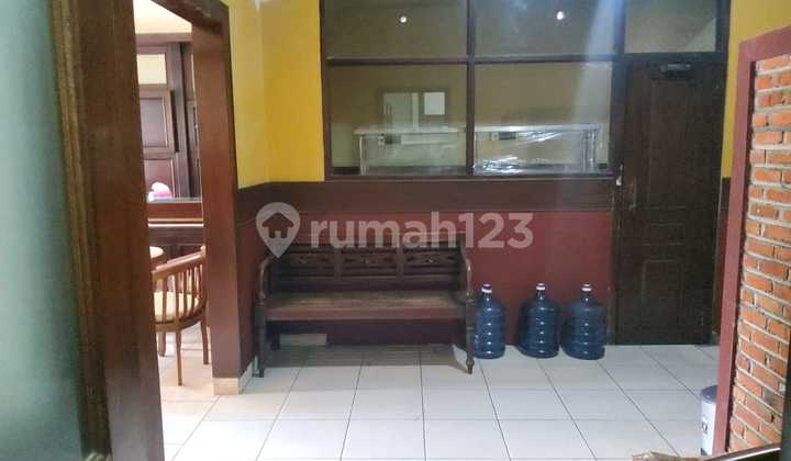 Kantor  Hitung Tanah Lokasi Sangat Strategis di  Menteng