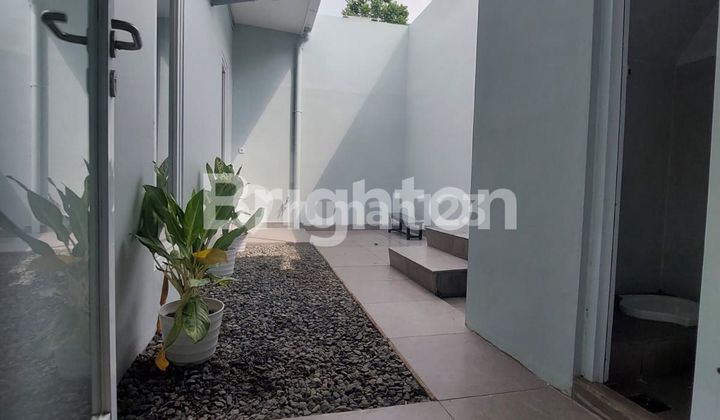 HUNIAN CANTIK DEKAT SEKOLAH BINUS INTERNATIONAL SERPONG  BSD TANGERANG SELATAN 2