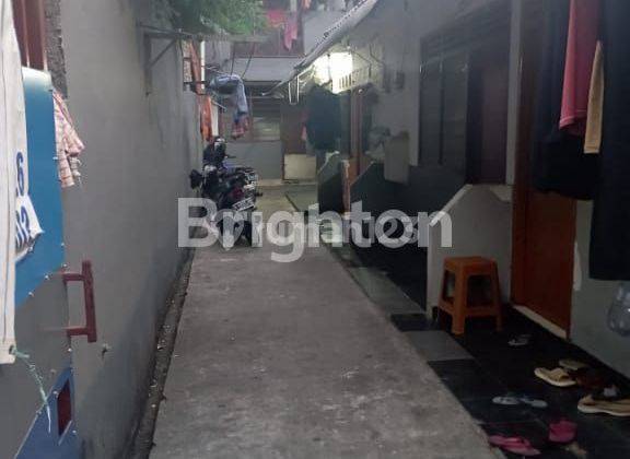 KOTRAKAN RUMAH PETAK 7 PINTU DAN KOST-AN 6 KAMAR  DI DURIRAYA JAKARTA BARAT 1