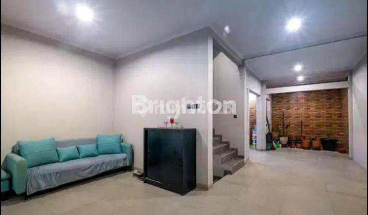 Rumah Cantik 3 lantai ( Rooftop ) di Graha Raya Bintaro NEO ELDORA dibawah harga pasar 1