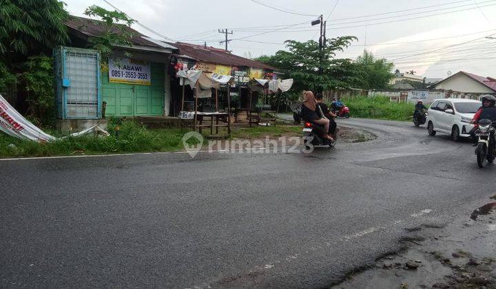 Dijual Rumah Hook Strategis di Pinggir Jalan Sangat Cocok Untuk Bangun Usaha 2