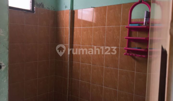 Ruko Strategis di Pinggir Jalan Ramai Harga Sangat Murah dan Sudah Siap Huni Ruko Strategis di Pinggir Jalan Ramai Harga Sangat Murah dan Sudah Siap Huni
