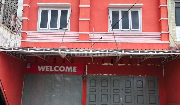 For Sale: Affordable and Strategic Row of Shophouses by the Main Road 2