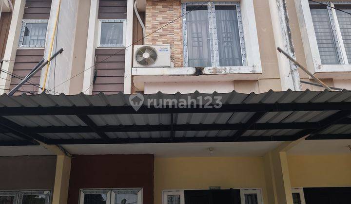 Rumah di Kawasan Elit Dalam Komplek Sudah Siap Huni di Medan Helvetia 1