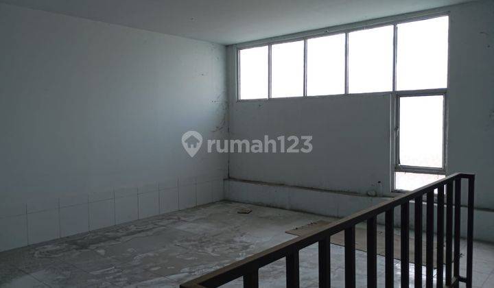 Gudang MMTC Logistic Strategis dan Siap Pakai 2