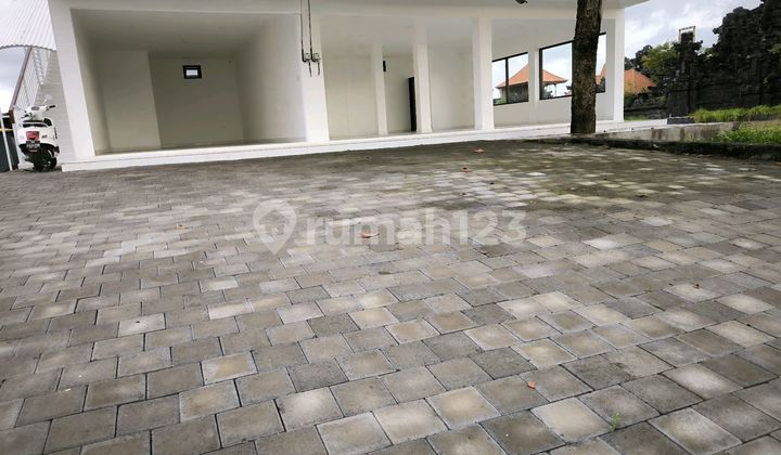 Strategic 1st Floor Business Space on Munggu Main Road, North Kuta Strategic 1st Floor Business Space on Munggu Main Road, North Kuta