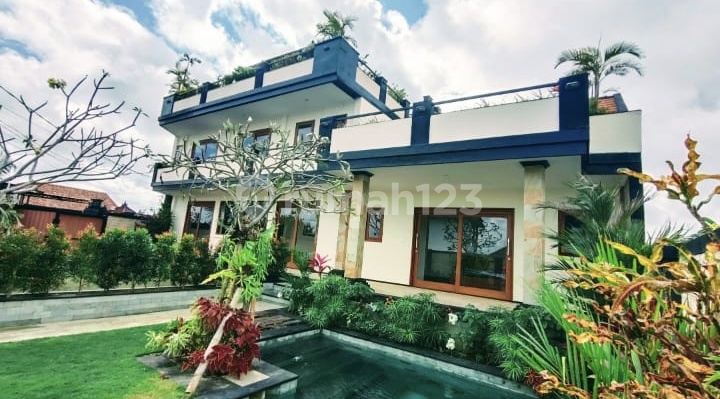 Villa House in Ungasan Jimbaran 2 Floors 3 Bedrooms Rooftop - Furnished
