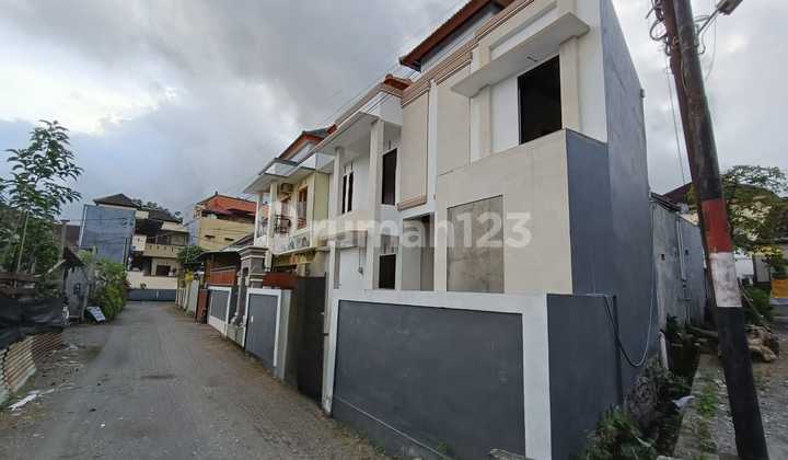 Rumah Baru 120 M² 2 Lantai Di Jl Kebo Iwa Denpasar Barat 2