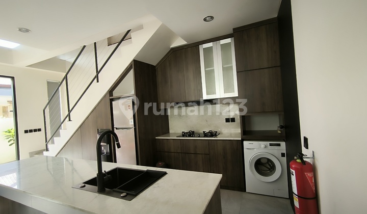 Kerobokan, Bali - 2 Storey Villa For Sale, 3 Bedrooms, SHM