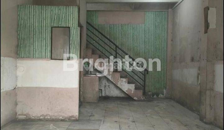 RUKO 3 LANTAI DI RAYA KENJERAN JALAN KEMBAR  2