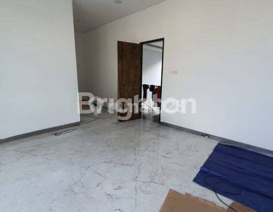 Rumah Renoved 2 Lantai Di Sutorejo Selatan 2