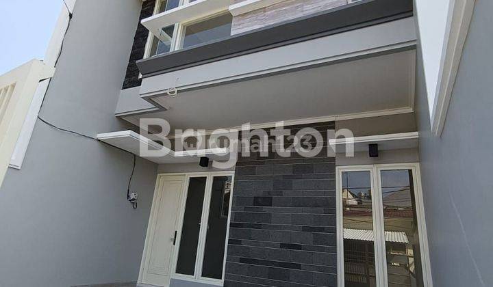 Rumah Minimalis Baru 2 Lantai Nginden Intan 1